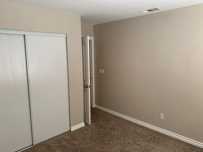 Foto del edificio - 16185 Tawney Ridge Ln
