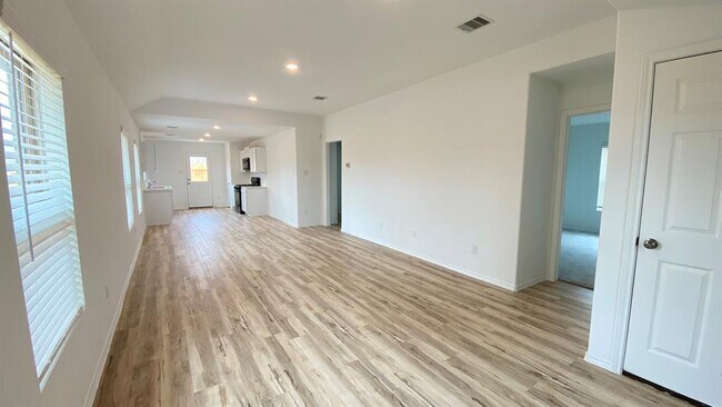 Foto del edificio - 180 Kelly St