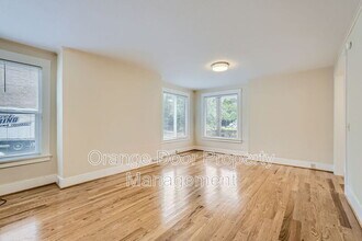 Building Photo - 4337 2nd Ave NE