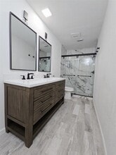 Building Photo - 14911 Wunderlich Dr