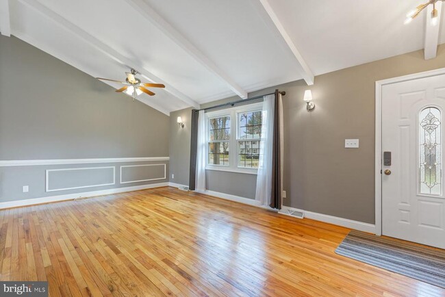 Building Photo - 5650 Sheerock Ct