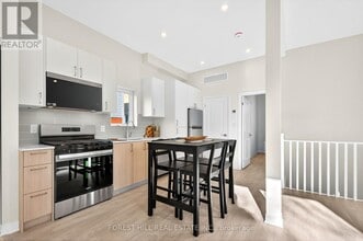 Building Photo - 52 Albright Ave