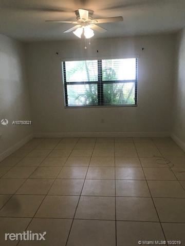 Foto del edificio - 3 br, 2 bath Condo - Greenglades Condo