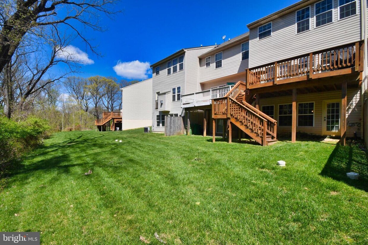 5328 Wyndholme Cir, Baltimore, MD 21229 Townhouse for Rent in
