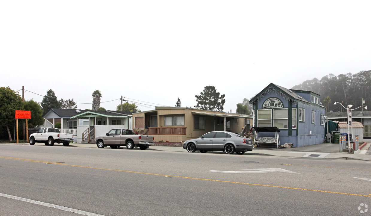 Primary Photo - Trailer Haven