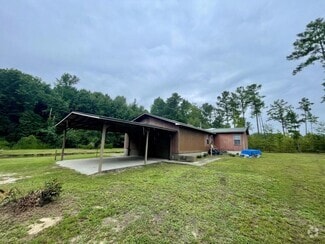 Building Photo - 275 Wineson Dr
