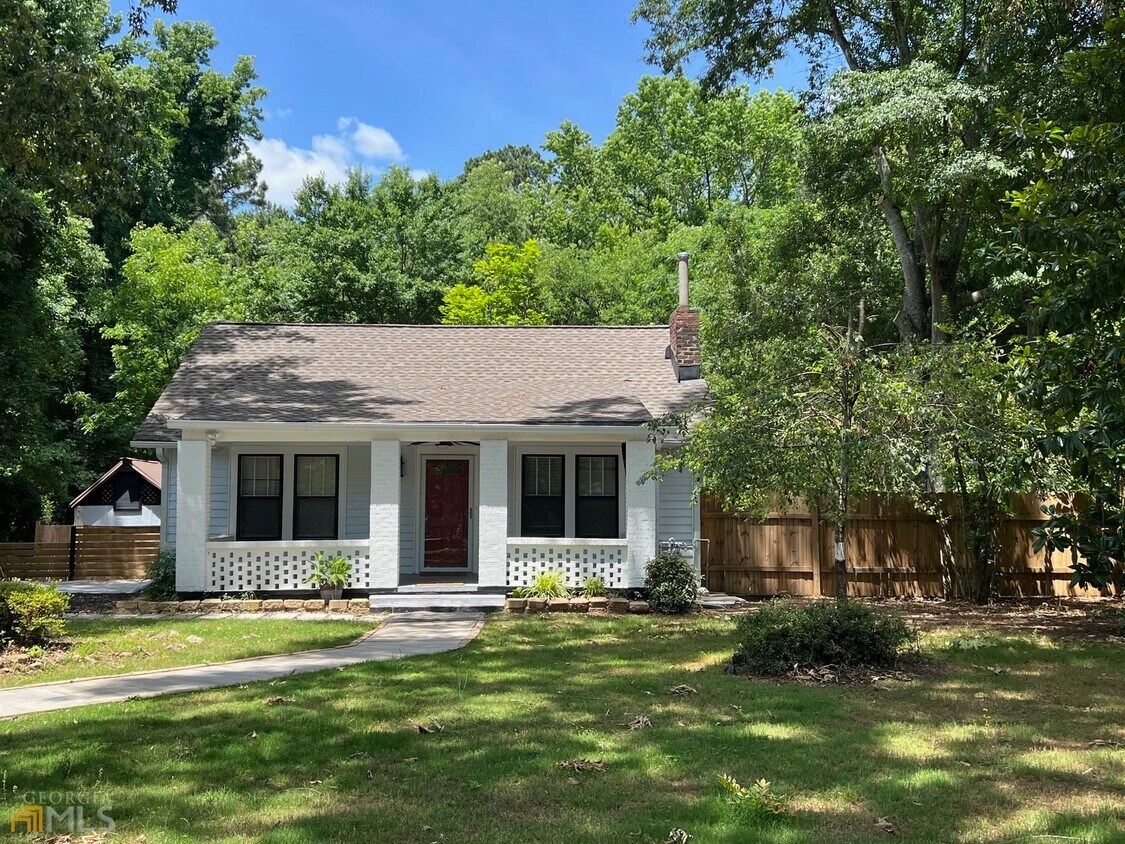 Primary Photo - 1776 Cooledge Rd