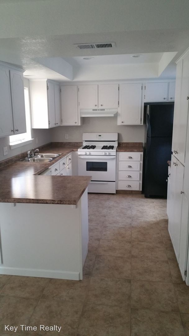 Foto del edificio - 2162 Redondo Ln