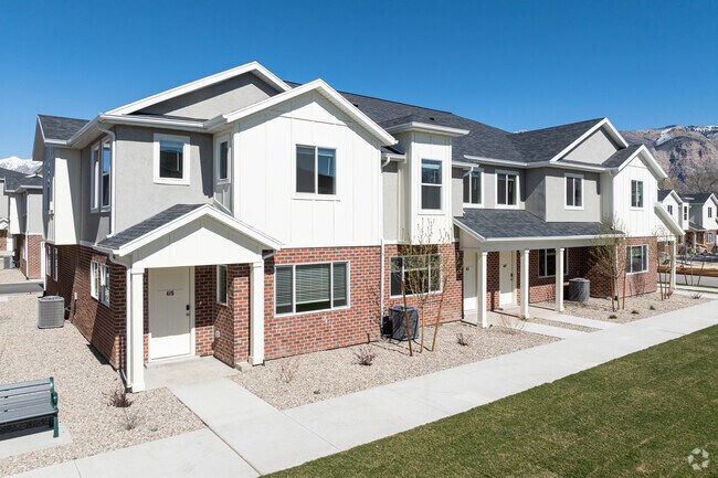 Foto del edificio - Villas at the Pointe