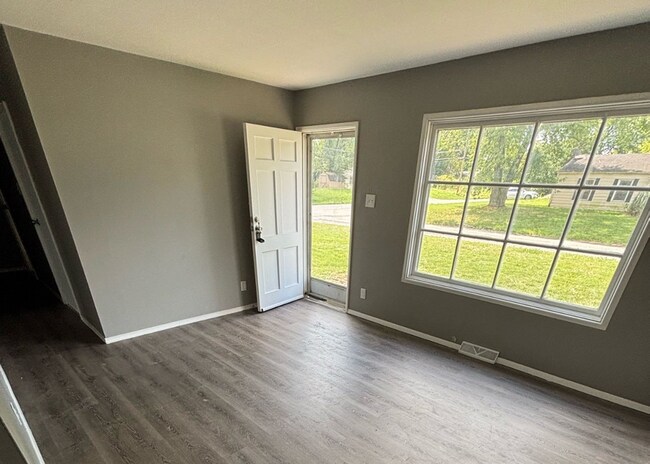 Foto del edificio - LIMITED TIME**NO APPLICATION FEE**1/2 OFF ...