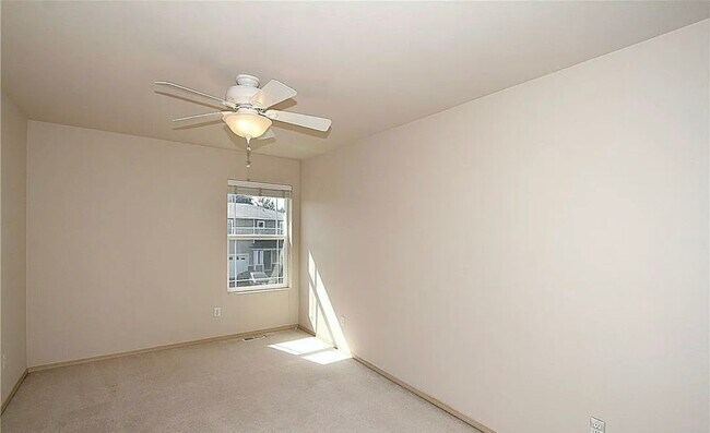 Building Photo - 15021 38th Drive Southeast