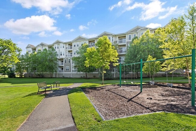 Building Photo - 9 Abigail Way