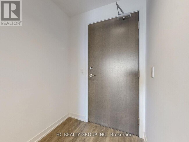 Building Photo - 15 Lower Jarvis St