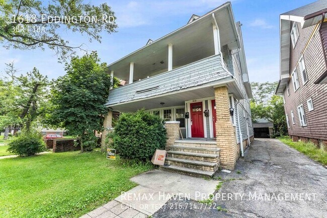 Foto del edificio - 1618 Eddington Rd DN, Cleveland Hts - Spac...