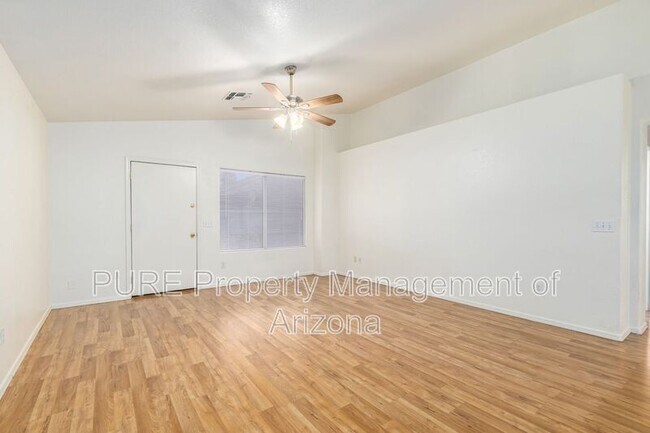 Foto del edificio - 4070 E Orion St