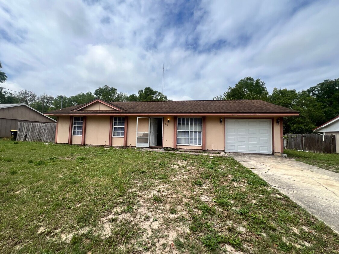 Lovely 3 Bedroom / 1 Bath Rental Home In ... - Lovely 3 Bedroom / 1 Bath  Rental Home In ...