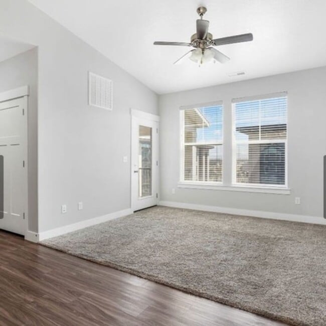 Building Photo - Uga-3723 W 2280 N #C302 Lehi, UT 84043