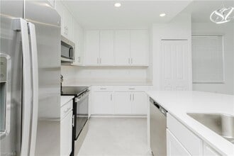 Building Photo - 18461 Copperhead Ct
