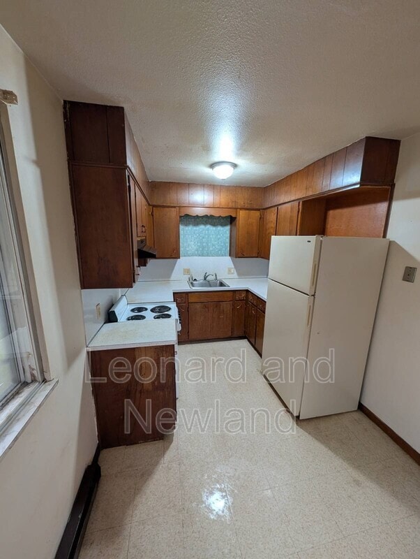 Foto del edificio - 6145 Frazeysburg Rd