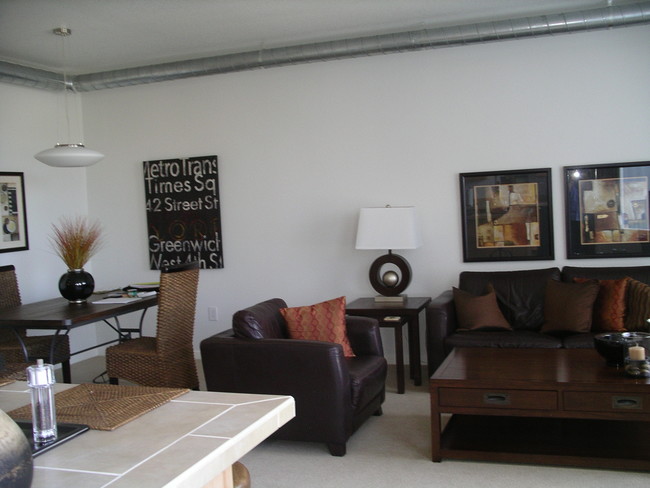 Foto del edificio - 2810 E College Ave