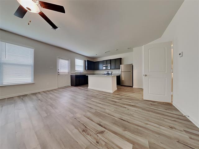 Building Photo - 230 Drifter Dr