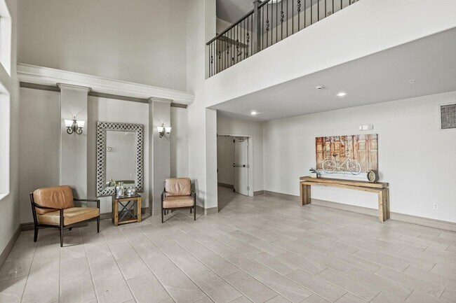 Foto del edificio - 14000 N 94th St
