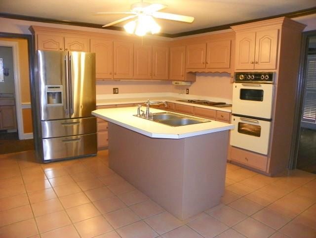 Building Photo - 2420 E Alberson Dr