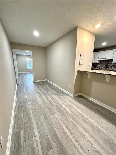 Foto del edificio - 6372 Wedgeview Dr