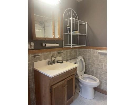 Foto del edificio - 3 bedroom in New Bedford MA 02744
