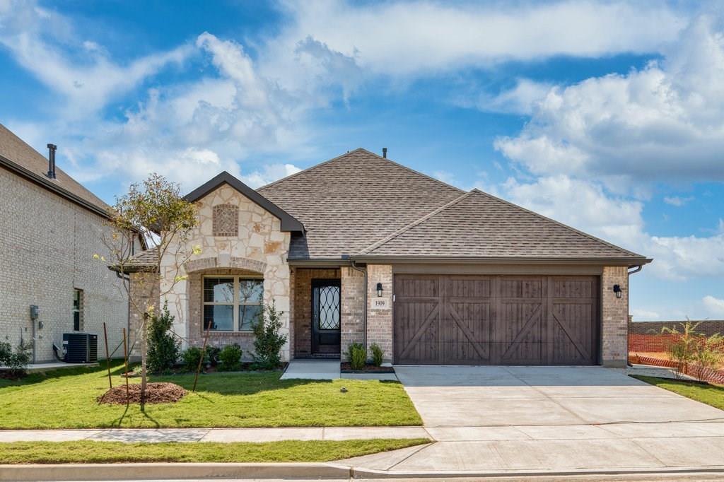 Foto principal - 1909 Miramar Dr