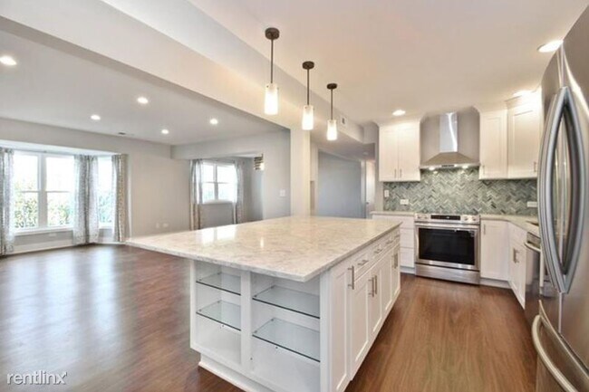 Building Photo - 12666 S London Ln