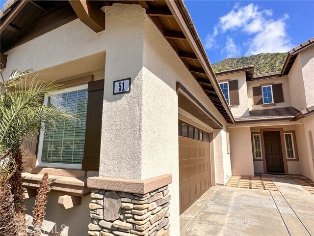 Foto del edificio - 51 Mountain Laurel Way