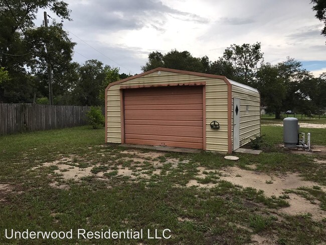 Building Photo - 4 br, 2 bath House - 9445 SE 110th St.