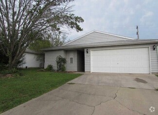 Building Photo - 239 Fox Ridge Rd