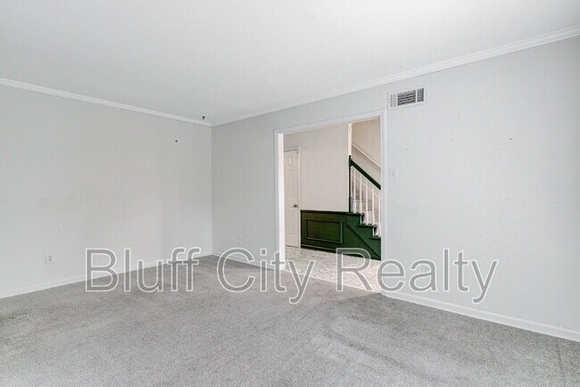 Foto del edificio - 6878 Kingham Cove