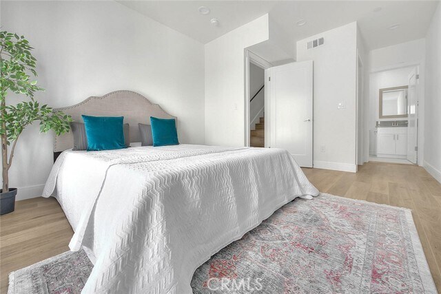 Foto del edificio - 11726 Hamlin St