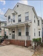 Building Photo - 29 Lincoln St