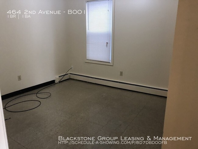 Building Photo - 464 2nd Ave