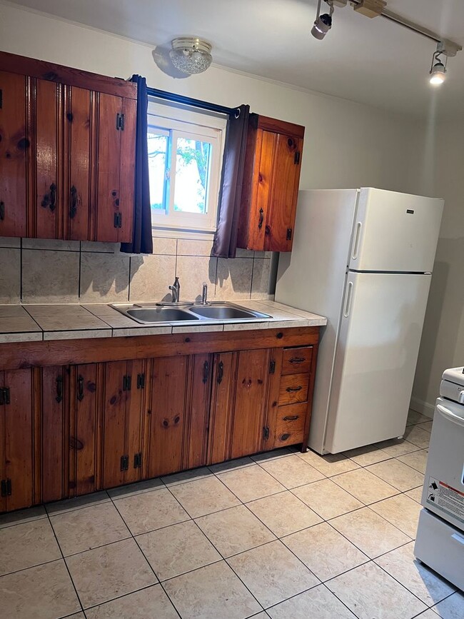 Foto del edificio - Cute Cottage, Super convenient location/ w...