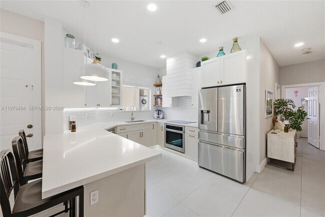 Foto del edificio - 1166 SW 158th Way