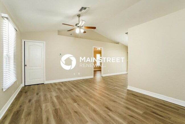 Building Photo - 3 Bedroom Pet-Friendly Home in Lehigh Acres, FL with Main Street Renewal