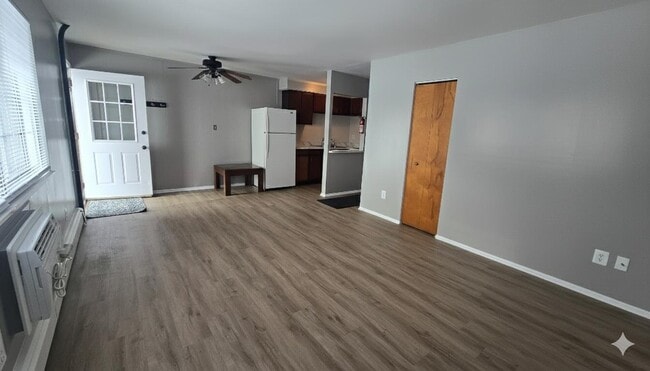 Foto del edificio - 46169 Jefferson Ave