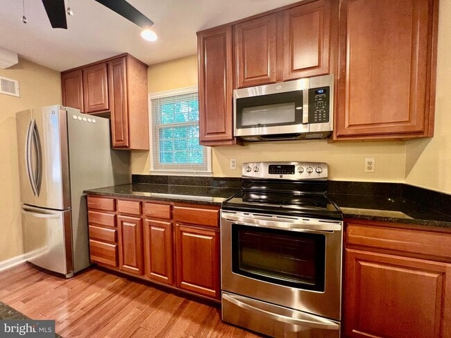 Building Photo - 1723 Dryden Way