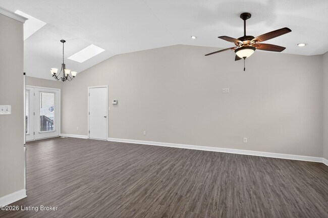 Foto del edificio - 7803 Texlyn Ct