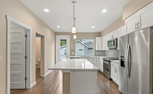 Photo - 18901-18912 12th Pl W Townhome