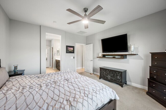 Building Photo - Stunning 3 bed/2 bath Rental in Merrill Ranch