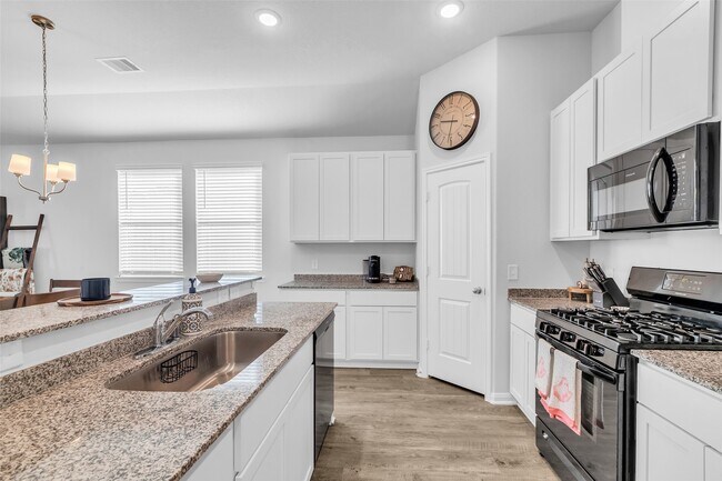 Foto del edificio - 740 Brown Rd