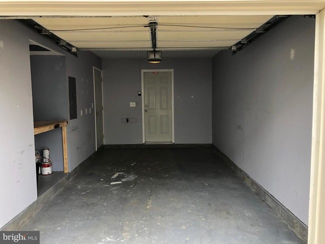 Building Photo - 42233 Terrazzo Terrace