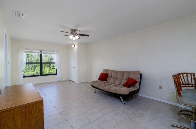 Building Photo - 87 Boundary Blvd