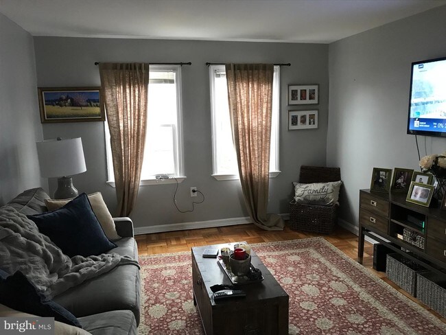 Foto del edificio - 1402 Belle View Blvd